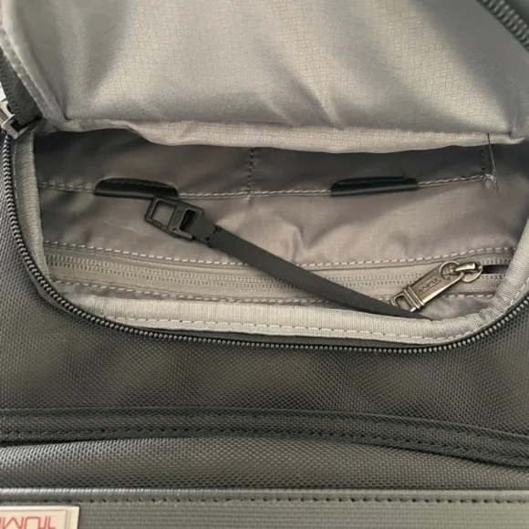 Tumi Alpha 3 Backpack Shoulder Bag Business Sports Nylon Black - Picture 10 of 10